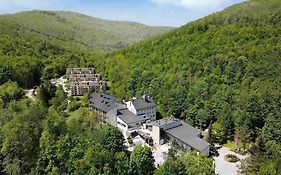 Magnus Resort